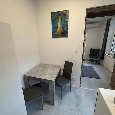 Gemuetliche Kleine Mit Balkon Apartmán Aquisgrà