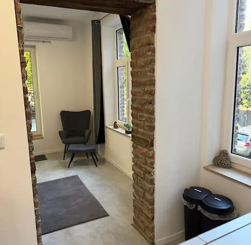 Gemuetliche Kleine Mit Balkon Appartamento Aquisgrana